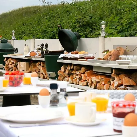 Strandhotel Nassau-bergen ホテル 3*