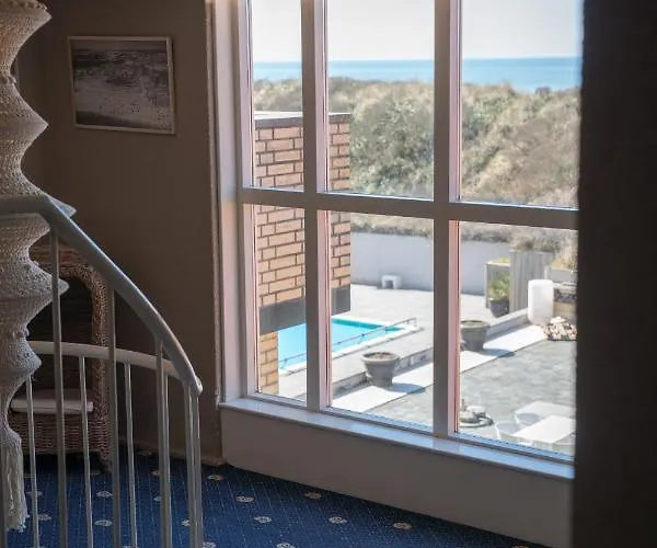 Hotel Strandhotel Nassau-bergen 3*