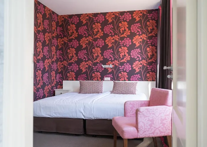 Hotell Strandhotel Nassau-bergen 3*