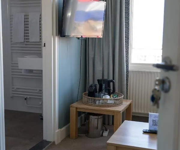 Hotell Strandhotel Nassau-bergen