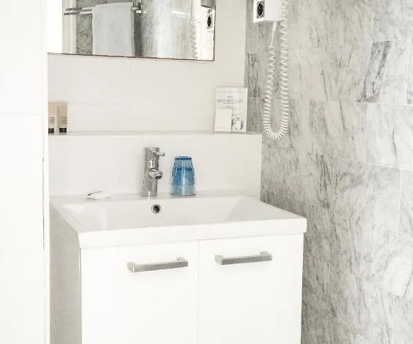 Hotel Strandhotel Nassau-bergen 3*