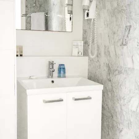 Hotel Strandhotel Nassau-bergen 3*